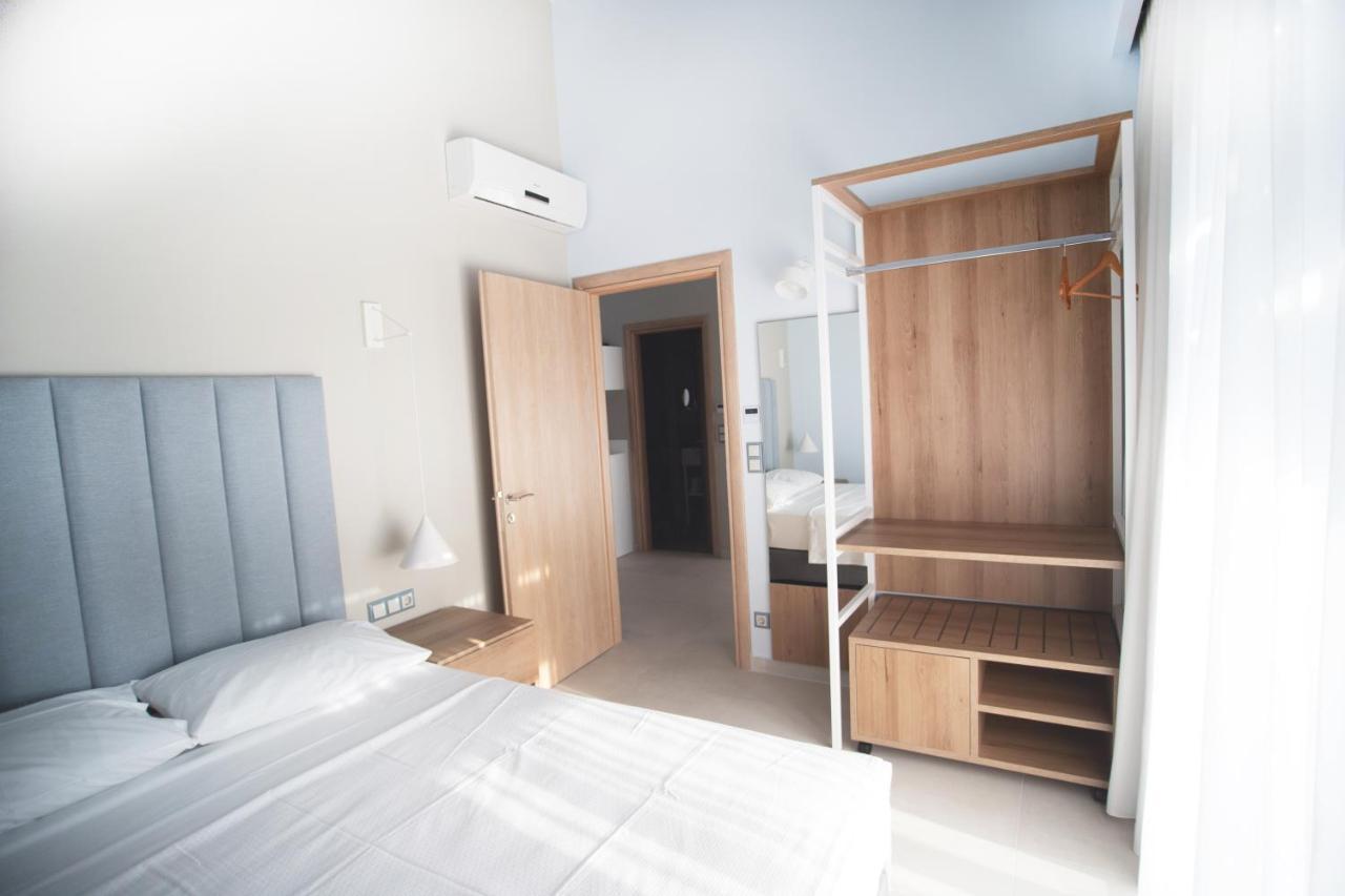 8 Boutique Suites Néa Potídea Kültér fotó